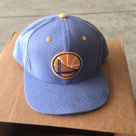 Mitchell and ness Golden State HAT - Picture 1 of 2